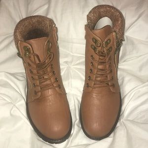 Wanted women’s boots